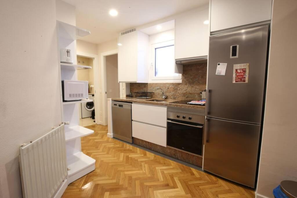 Apartamento Oviedo Las Palomas Экстерьер фото